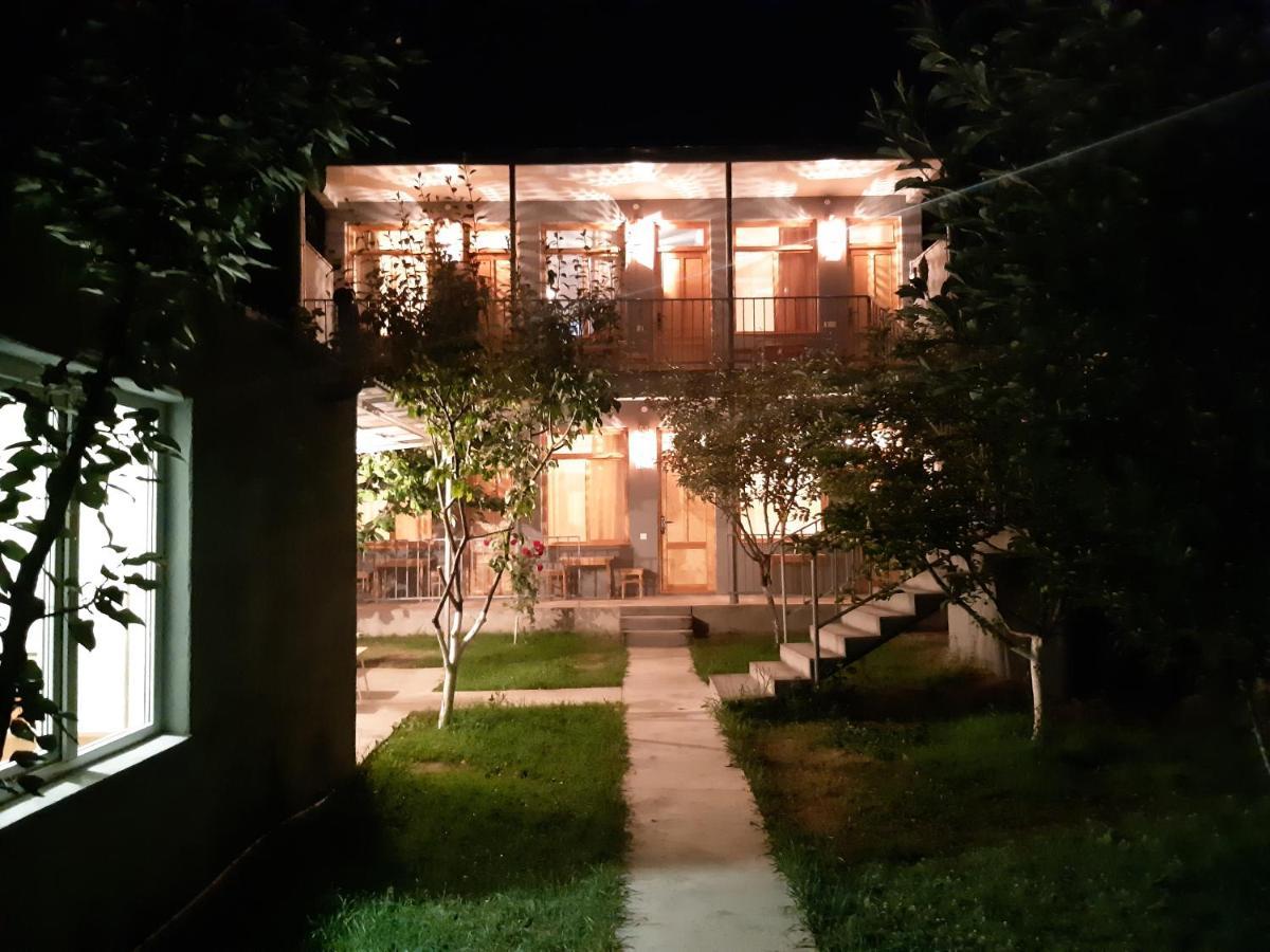 Andranik B&B Goris Εξωτερικό φωτογραφία