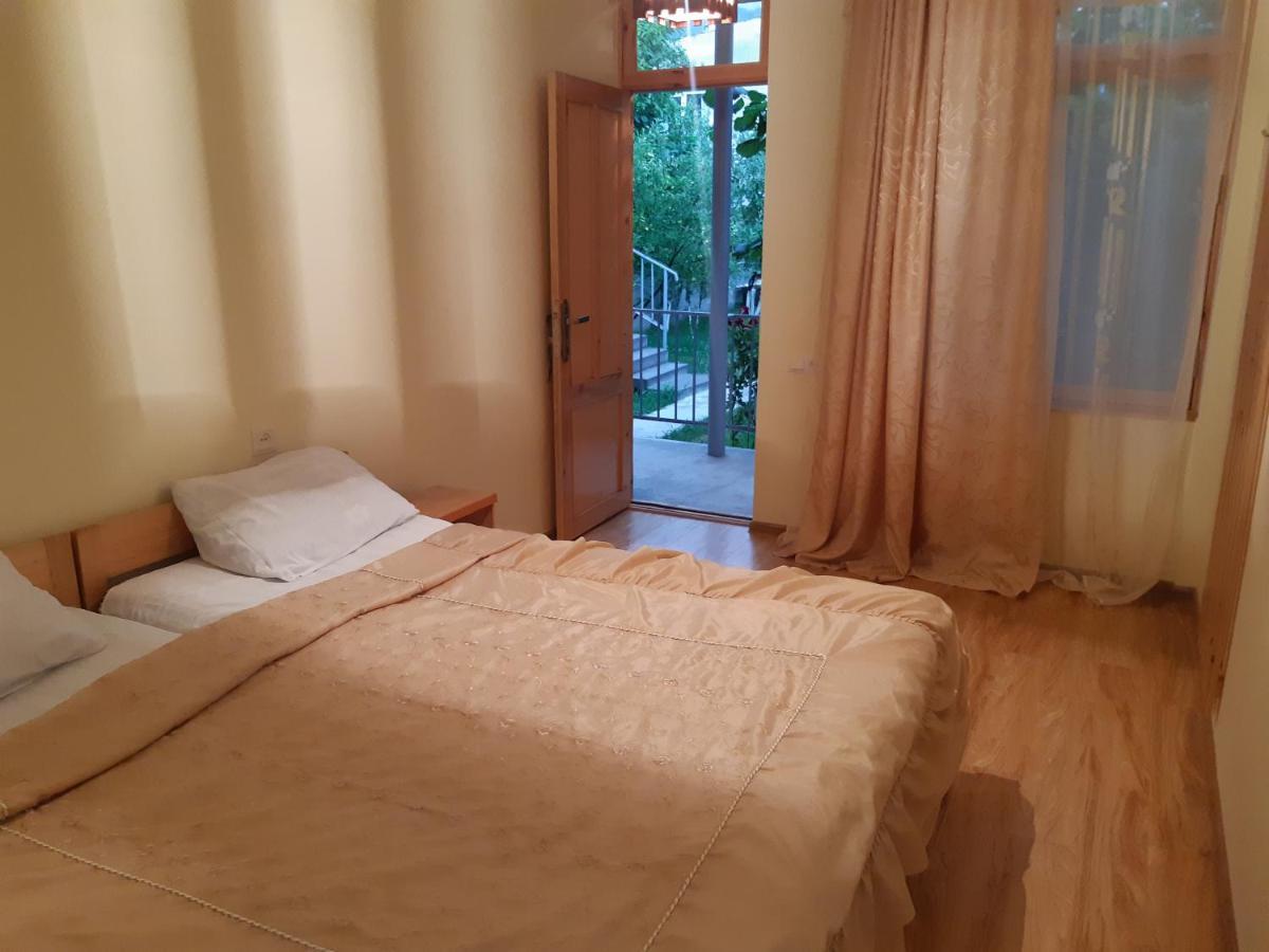 Andranik B&B Goris Εξωτερικό φωτογραφία