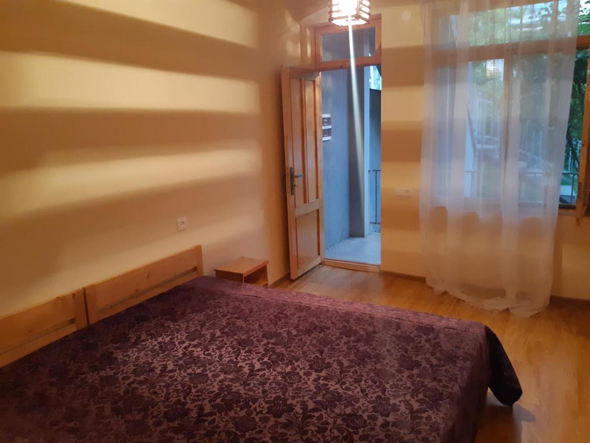 Andranik B&B Goris Εξωτερικό φωτογραφία